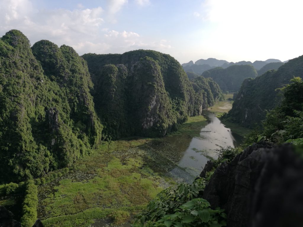 Tam-Coc-Boat-tour-Mua-Cave-ninh-binh-vietnam-mountain-landscape-view-point